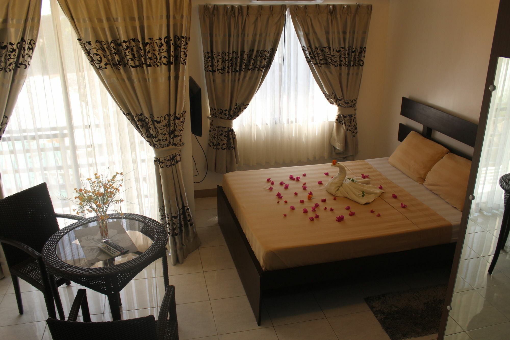 Anahaw Studio Apartment *